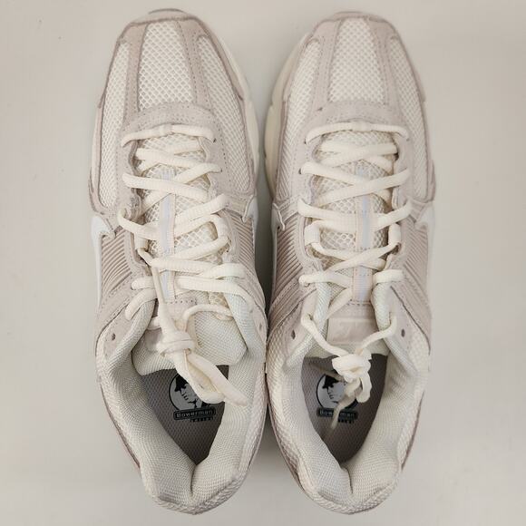Nike Mens Zoom Vomero 5 Shoes US 9 main image 5